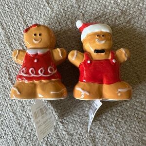 Gingerbread Man & Woman Salt & Pepper Shaker Set